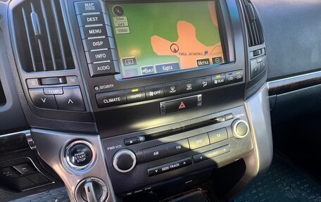 Toyota Land Cruiser 200, 2008 год, 3 000 000 рублей, 13 фотография