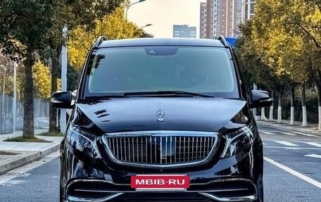 Mercedes-Benz V-Класс, 2023 год, 7 400 009 рублей, 2 фотография