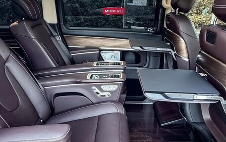 Mercedes-Benz V-Класс, 2023 год, 7 400 009 рублей, 11 фотография