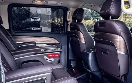 Mercedes-Benz V-Класс, 2023 год, 7 400 009 рублей, 25 фотография