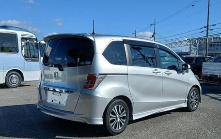 Honda Freed I, 2015 год, 913 000 рублей, 3 фотография