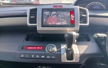 Honda Freed I, 2015 год, 913 000 рублей, 13 фотография