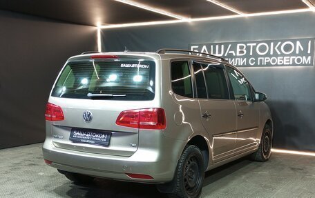 Volkswagen Touran III, 2013 год, 1 150 000 рублей, 4 фотография