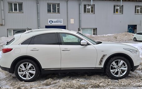 Infiniti FX II, 2012 год, 2 080 000 рублей, 6 фотография