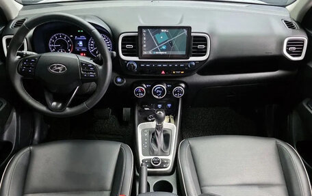 Hyundai Venue I, 2022 год, 1 540 055 рублей, 6 фотография