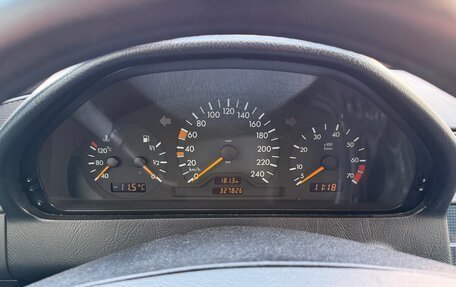 Mercedes-Benz C-Класс, 1998 год, 850 000 рублей, 11 фотография