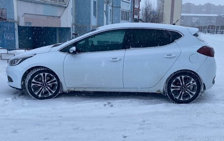 KIA cee'd III, 2014 год, 1 040 000 рублей, 3 фотография