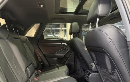 Audi Q3, 2022 год, 2 220 000 рублей, 10 фотография