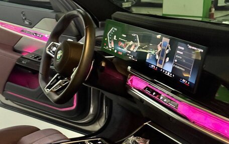 BMW 7 серия, 2025 год, 13 900 000 рублей, 9 фотография