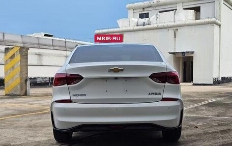 Chevrolet Monza, 2022 год, 970 000 рублей, 3 фотография