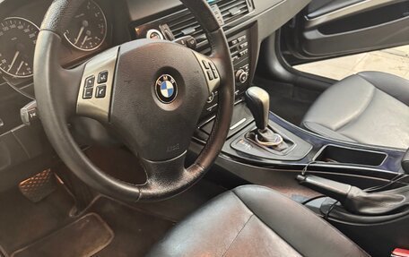 BMW 3 серия, 2007 год, 800 000 рублей, 3 фотография