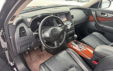 Infiniti QX70, 2013 год, 1 821 000 рублей, 5 фотография