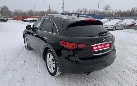Infiniti QX70, 2013 год, 1 821 000 рублей, 2 фотография