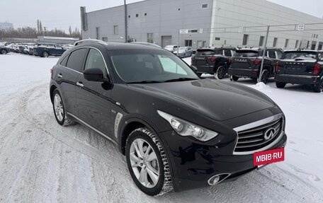 Infiniti QX70, 2013 год, 1 821 000 рублей, 4 фотография