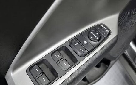 KIA Niro I, 2022 год, 1 480 000 рублей, 13 фотография