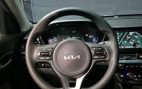 KIA Niro I, 2022 год, 1 480 000 рублей, 8 фотография