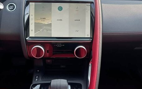 Jaguar E-Pace, 2024 год, 11 фотография