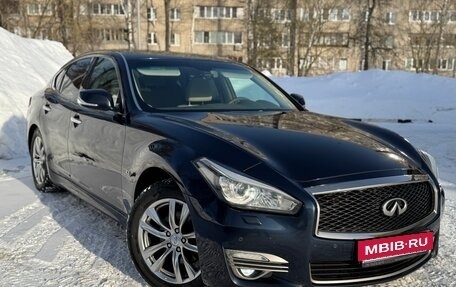 Infiniti Q70 I, 2015 год, 2 450 000 рублей, 3 фотография