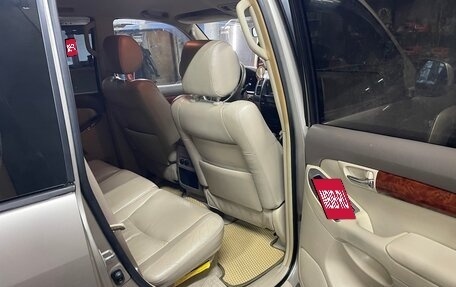 Toyota Land Cruiser Prado 120 рестайлинг, 2004 год, 1 800 000 рублей, 15 фотография