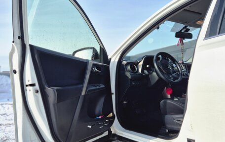 Toyota RAV4, 2014 год, 1 713 000 рублей, 5 фотография