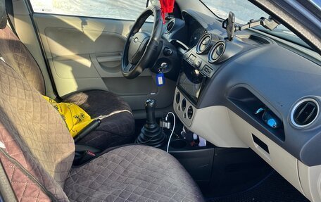 Ford Fiesta, 2006 год, 350 000 рублей, 10 фотография