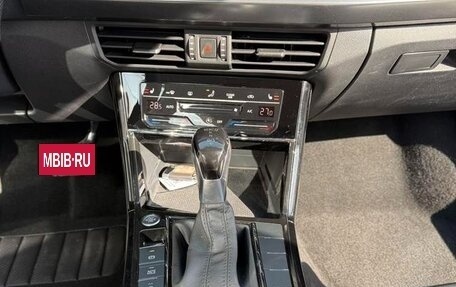 Volkswagen Passat B8 рестайлинг, 2022 год, 1 690 000 рублей, 10 фотография