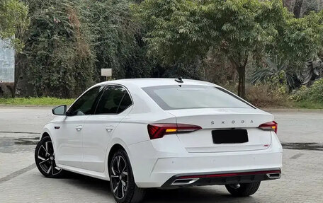 Skoda Octavia IV, 2022 год, 1 550 000 рублей, 8 фотография