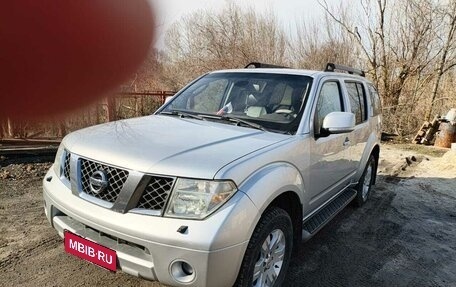 Nissan Pathfinder, 2007 год, 1 410 000 рублей, 1 фотография