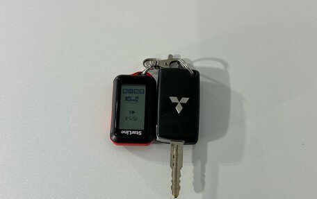 Mitsubishi Outlander III рестайлинг 3, 2020 год, 2 250 000 рублей, 22 фотография