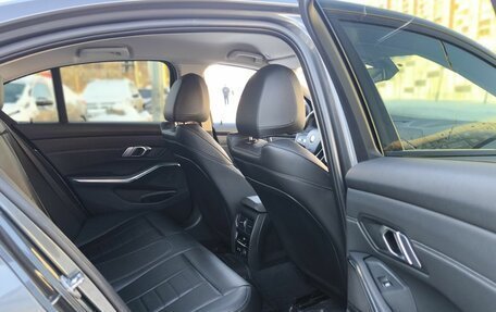 BMW 3 серия, 2019 год, 3 565 825 рублей, 16 фотография