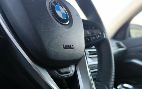 BMW 3 серия, 2019 год, 3 565 825 рублей, 21 фотография