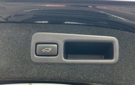 Toyota Harrier, 2019 год, 2 480 000 рублей, 15 фотография