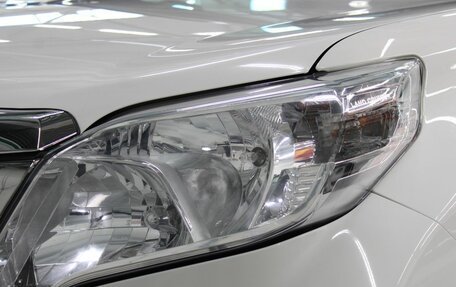 Toyota Land Cruiser Prado 150 рестайлинг 2, 2015 год, 3 657 000 рублей, 22 фотография