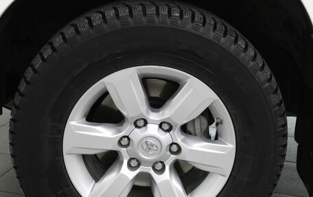 Toyota Land Cruiser Prado 150 рестайлинг 2, 2015 год, 3 657 000 рублей, 23 фотография