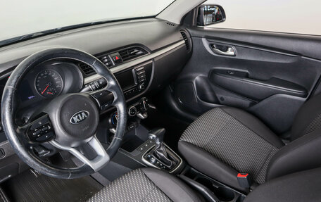 KIA Rio IV, 2018 год, 1 359 000 рублей, 9 фотография