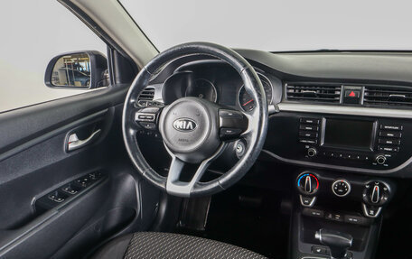 KIA Rio IV, 2018 год, 1 359 000 рублей, 13 фотография