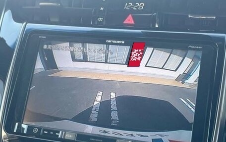 Toyota Harrier, 2018 год, 2 330 000 рублей, 4 фотография