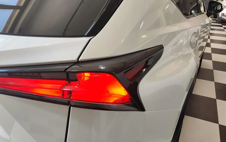 Lexus NX I, 2021 год, 3 100 000 рублей, 5 фотография