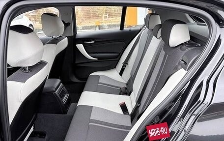 BMW 1 серия, 2017 год, 1 040 000 рублей, 11 фотография