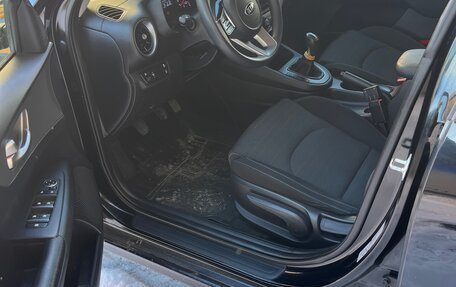 KIA Cerato IV, 2019 год, 1 750 000 рублей, 2 фотография