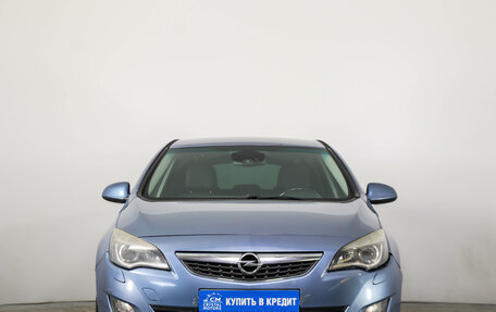 Opel Astra J, 2011 год, 769 000 рублей, 2 фотография