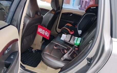 Volvo XC70 II рестайлинг, 2008 год, 1 300 000 рублей, 22 фотография