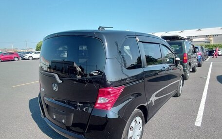 Honda Freed I, 2010 год, 815 000 рублей, 4 фотография