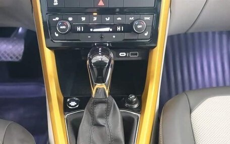 Volkswagen T-Cross I, 2022 год, 1 390 000 рублей, 8 фотография