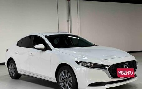 Mazda 3, 2021 год, 1 450 000 рублей, 3 фотография