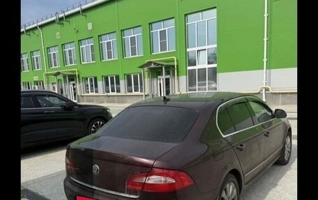Skoda Superb III рестайлинг, 2010 год, 750 000 рублей, 7 фотография