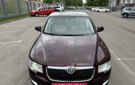 Skoda Superb III рестайлинг, 2010 год, 750 000 рублей, 3 фотография