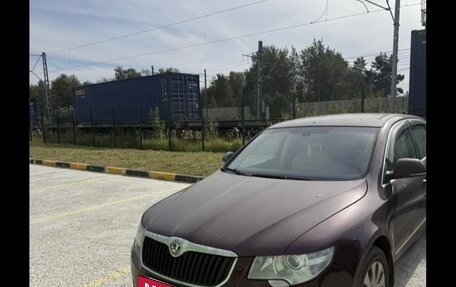 Skoda Superb III рестайлинг, 2010 год, 750 000 рублей, 10 фотография