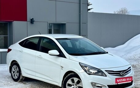 Hyundai Solaris II рестайлинг, 2015 год, 1 229 000 рублей, 5 фотография