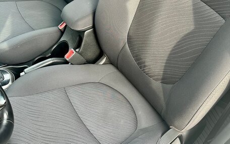 Hyundai Solaris II рестайлинг, 2015 год, 1 229 000 рублей, 26 фотография